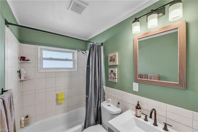 8069 Lynnbrook DR, Norfolk, VA 23518