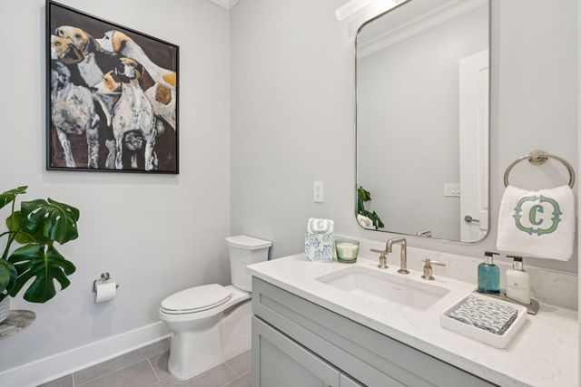 372 Broad Street, Charleston, SC 29401