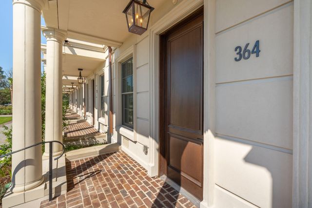 372 Broad Street, Charleston, SC 29401