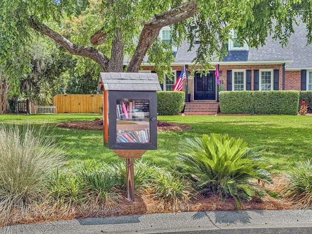 2179 Hunter Creek Drive, Charleston, SC 29414