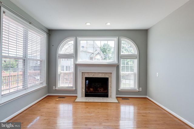 43831 CHADWICK TER, Ashburn, VA 20148