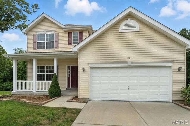 118 Village Glen Court, Wentzville, MO 63385