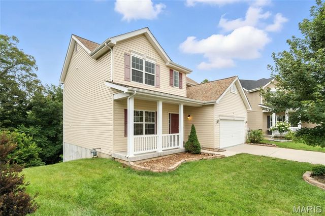 118 Village Glen Court, Wentzville, MO 63385