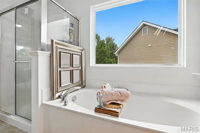 118 Village Glen Court, Wentzville, MO 63385