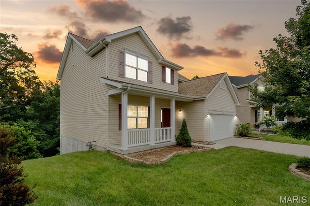 118 Village Glen Court, Wentzville, MO 63385