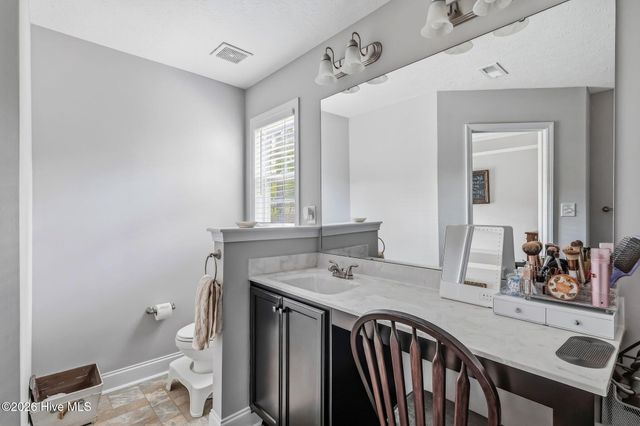 60 Sawmill Road W, Pinehurst, NC 28374