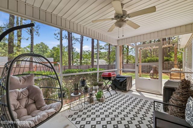 60 Sawmill Road W, Pinehurst, NC 28374