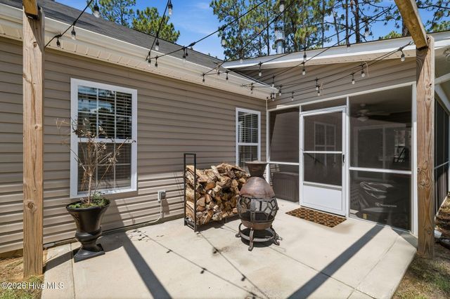 60 Sawmill Road W, Pinehurst, NC 28374