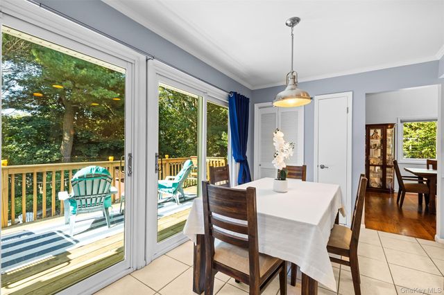 40 Penny Lane, Scarsdale, NY 10583