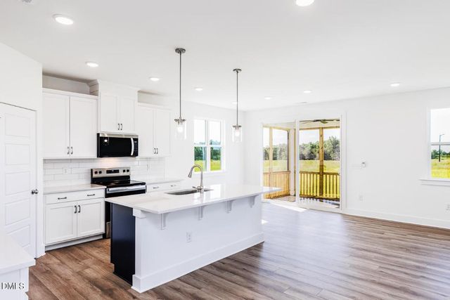 212 Vaughan Farms Drive, Angier, NC 27501