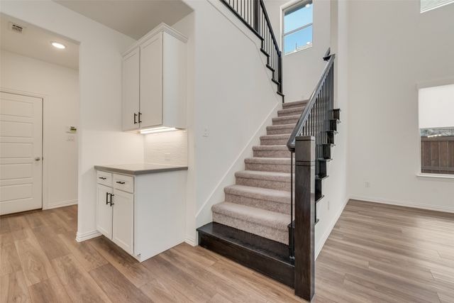 1329 Buckeye Trail, Garland, TX 75042