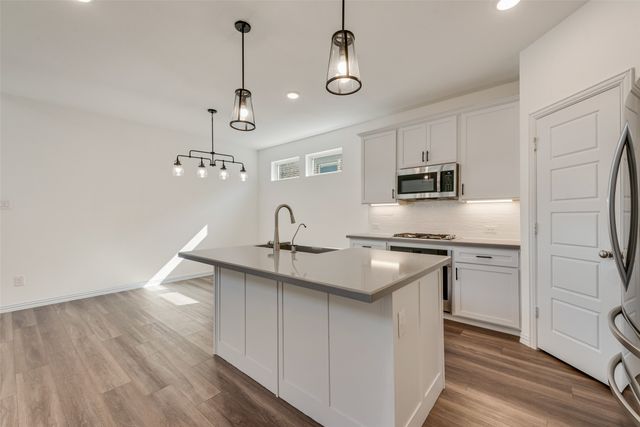 1329 Buckeye Trail, Garland, TX 75042