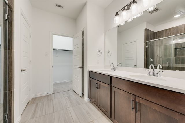 1329 Buckeye Trail, Garland, TX 75042