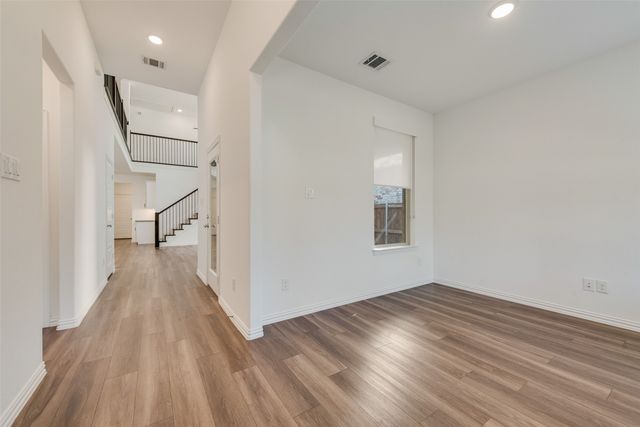 1329 Buckeye Trail, Garland, TX 75042