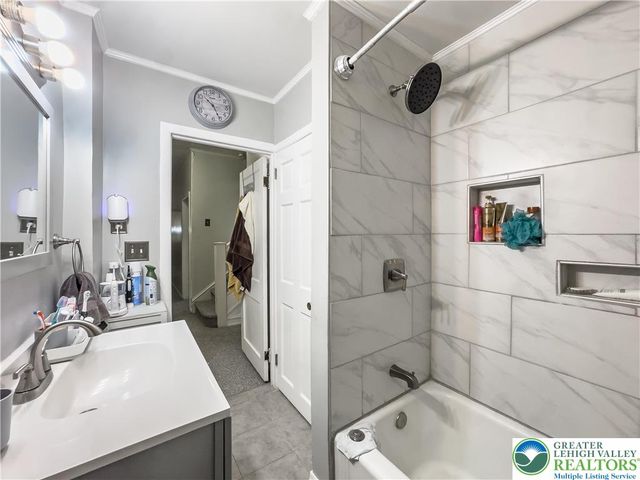 709 5th Avenue, Bethlehem City, PA 18018