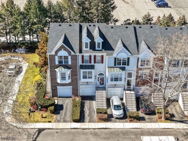 215 Barringer Dr, Nutley Twp., NJ 07110