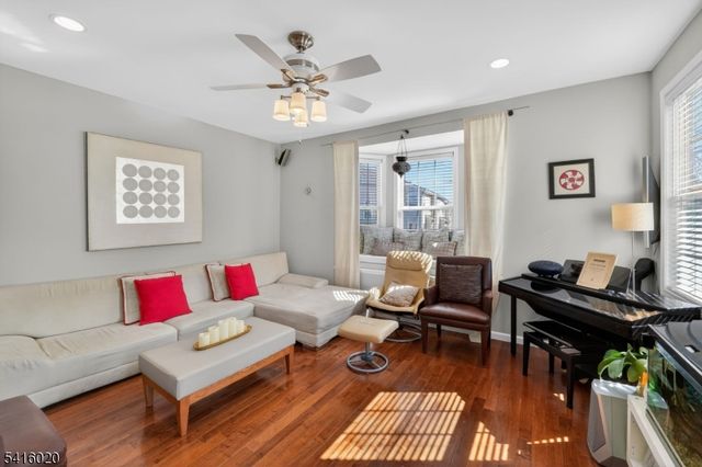 215 Barringer Dr, Nutley Twp., NJ 07110