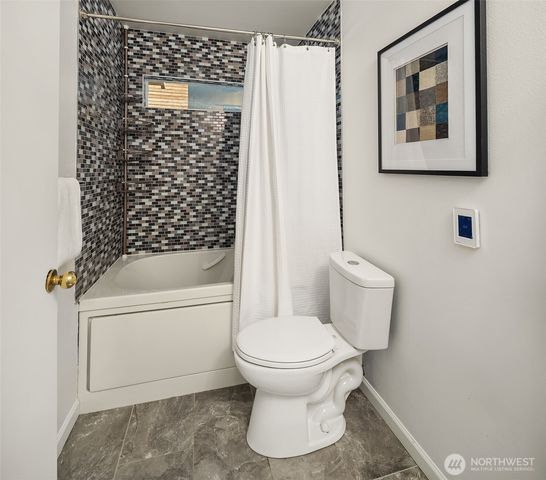 1106 18th Avenue, Seattle, WA 98122