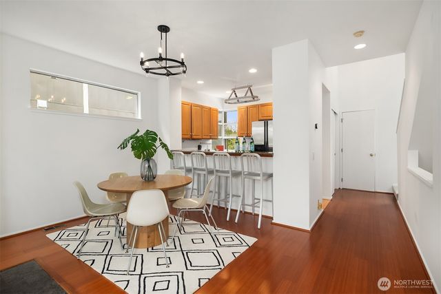 1106 18th Avenue, Seattle, WA 98122