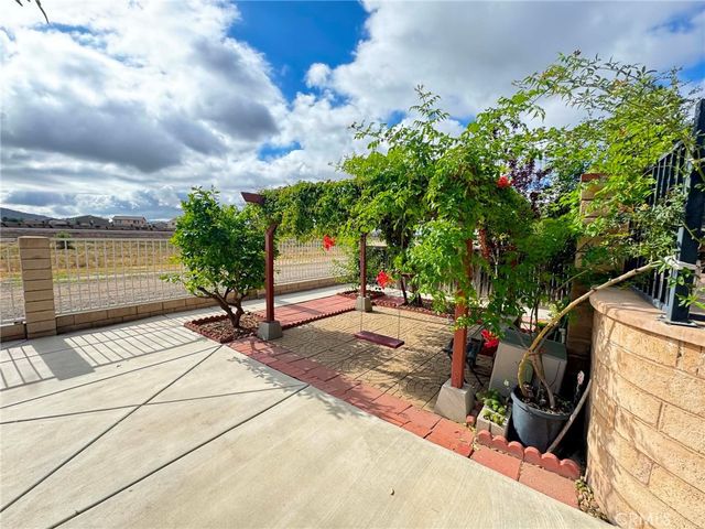 2311 Willowbrook, Perris, CA 92571