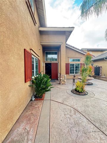 2311 Willowbrook, Perris, CA 92571