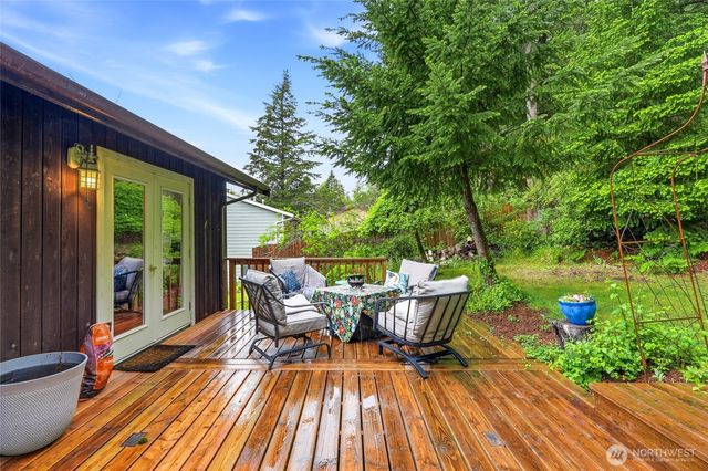 619 Willow Road, Bellingham, WA 98225