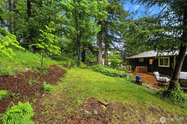 619 Willow Road, Bellingham, WA 98225