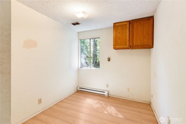 20420 147th Avenue SE, Kent, WA 98042
