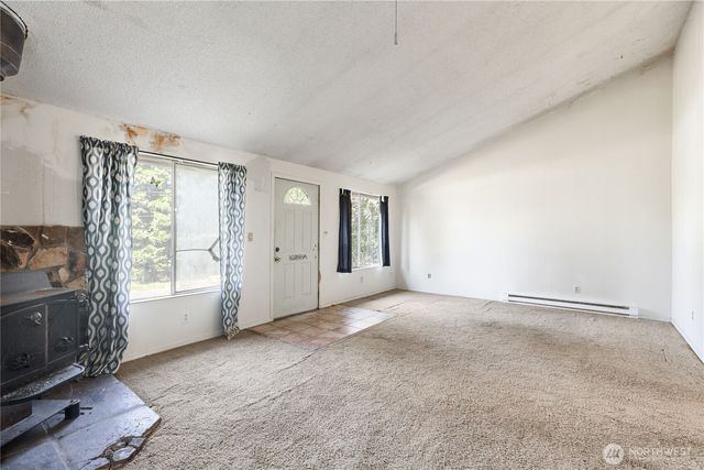 20420 147th Avenue SE, Kent, WA 98042