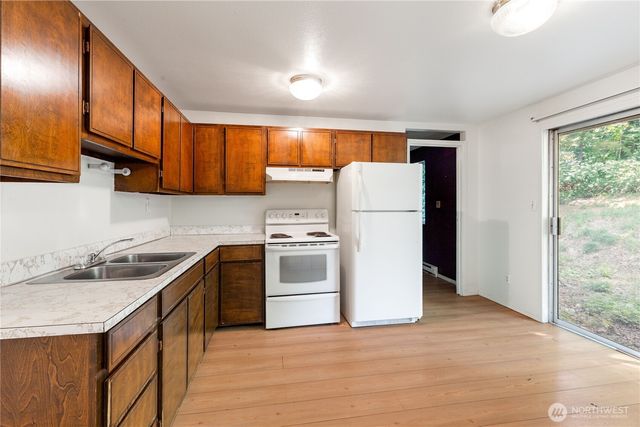20420 147th Avenue SE, Kent, WA 98042