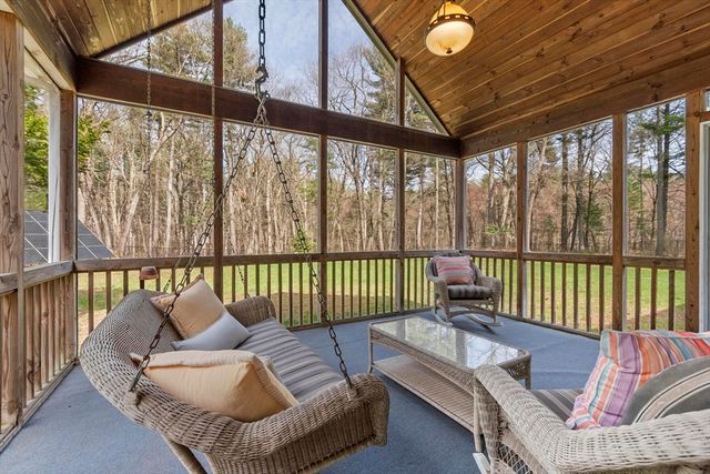 78 Cutters Ridge Rd, Carlisle, MA 01741
