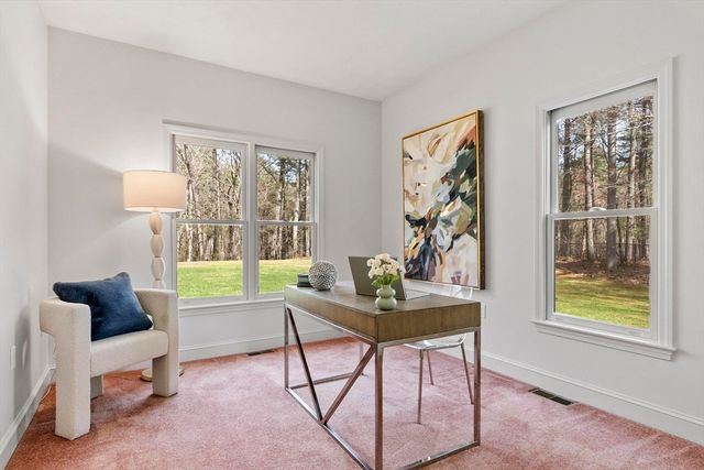 78 Cutters Ridge Rd, Carlisle, MA 01741
