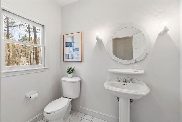 78 Cutters Ridge Rd, Carlisle, MA 01741