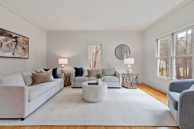 78 Cutters Ridge Rd, Carlisle, MA 01741