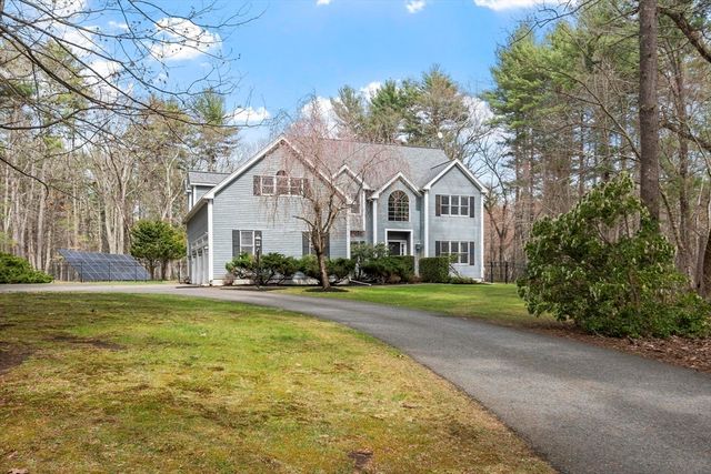 78 Cutters Ridge Rd, Carlisle, MA 01741