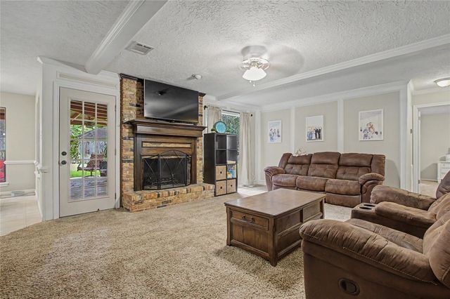 15702 Gilbertyn Drive, Tomball, TX 77377