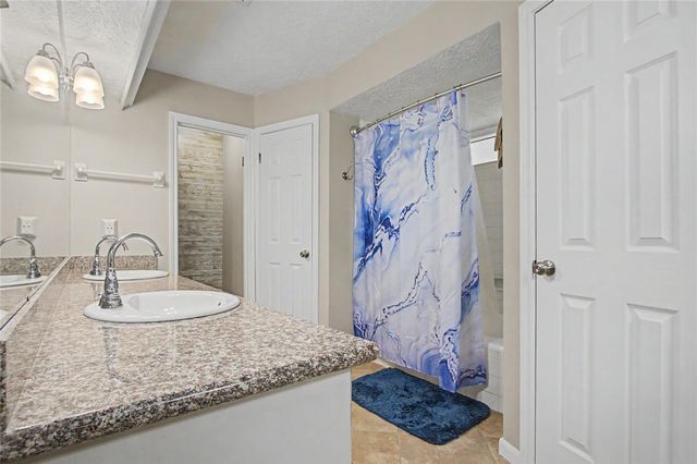 15702 Gilbertyn Drive, Tomball, TX 77377