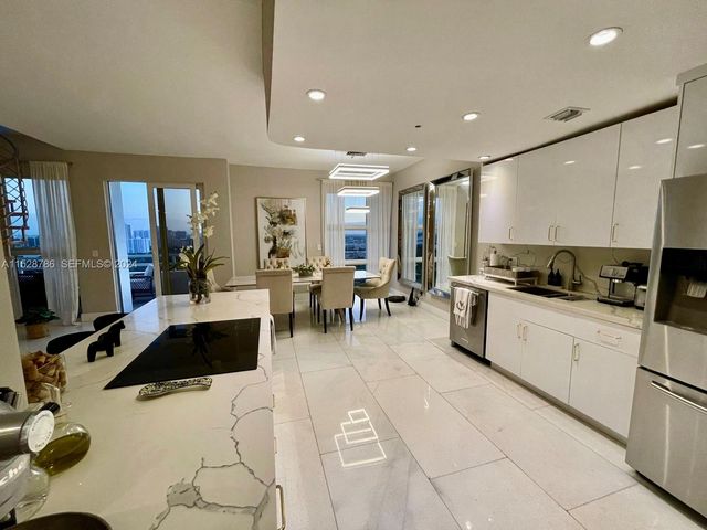 20225 NE 34th Court 2716, Aventura, FL 33180