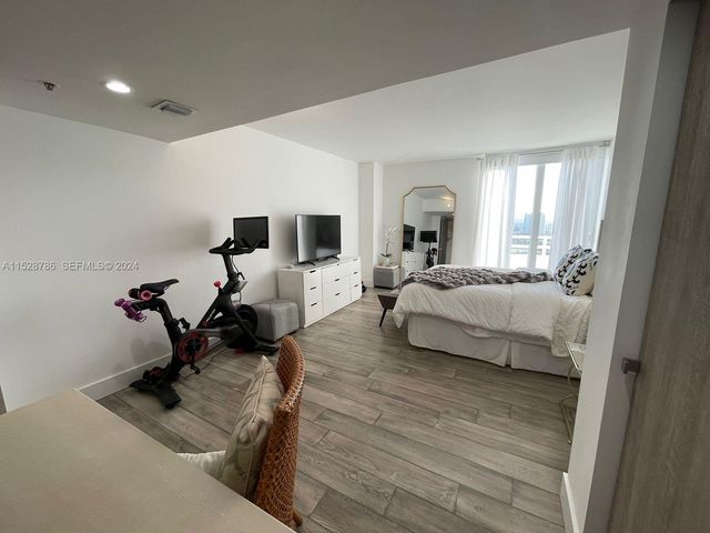 20225 NE 34th Court 2716, Aventura, FL 33180