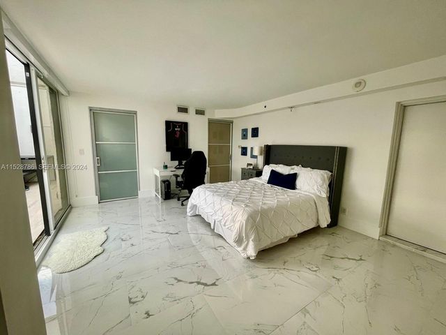 20225 NE 34th Court 2716, Aventura, FL 33180