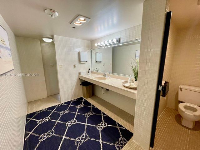 20225 NE 34th Court 2716, Aventura, FL 33180