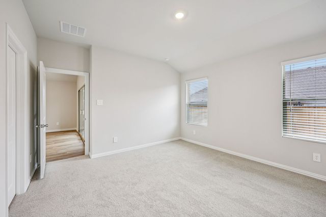 2226 Mustang Way, Seagoville, TX 75159