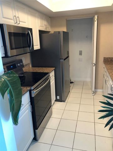 90 Alton Rd 607, Miami Beach, FL 33139