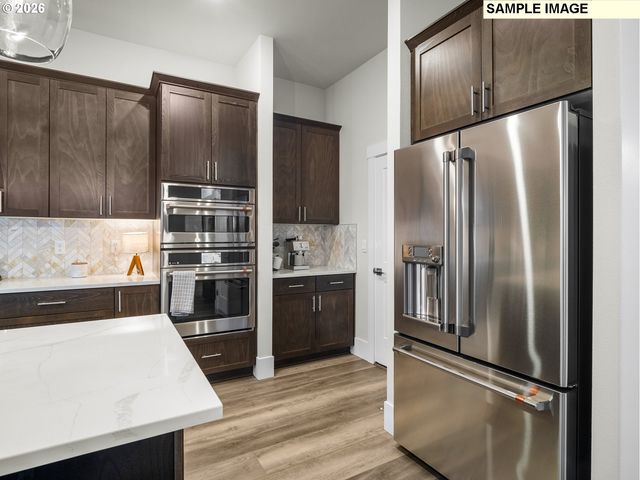 11611 Sw HAYRICK Ter, Beaverton, OR 97007