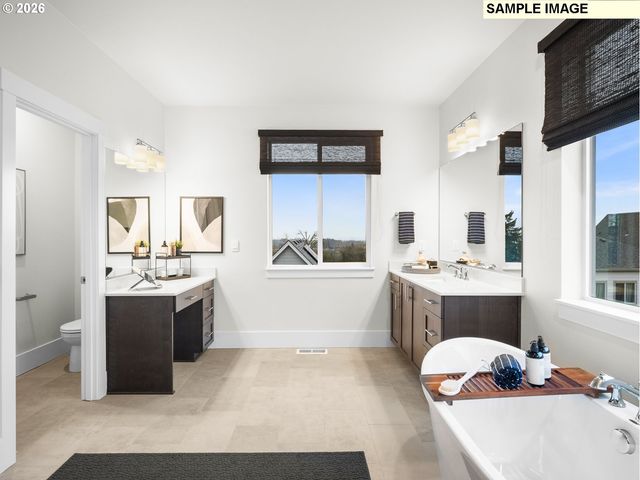 11611 Sw HAYRICK Ter, Beaverton, OR 97007