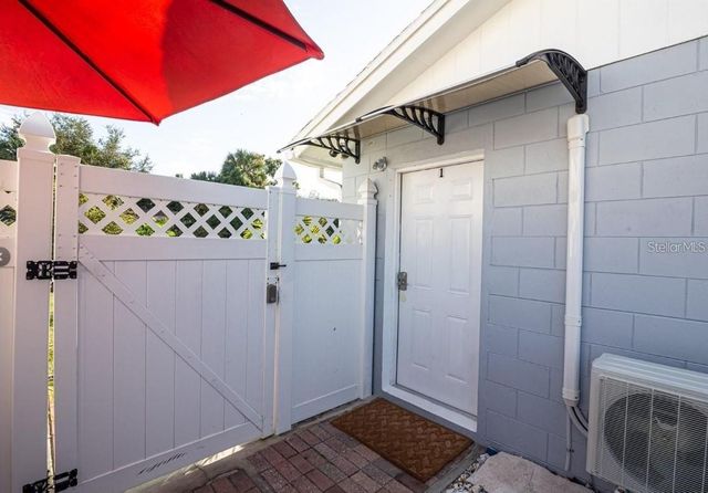 111 CUAUTLA WAY 1, Kissimmee, FL 34743