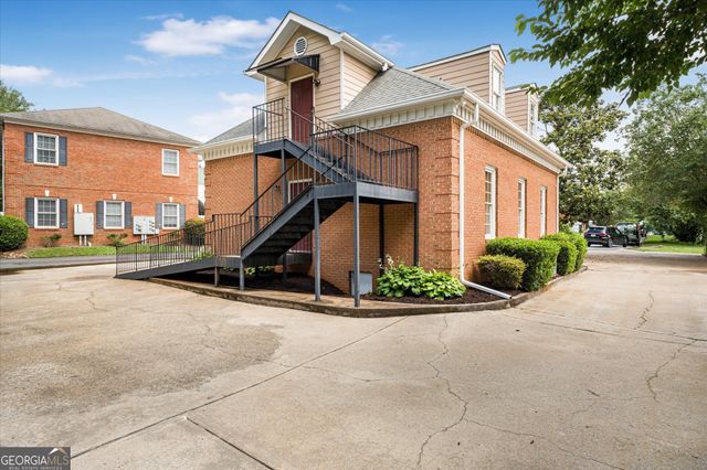 90 Whitlock Place SW, Marietta, GA 30064