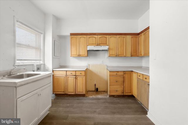 273 MCCURLEY ST, Baltimore, MD 21229