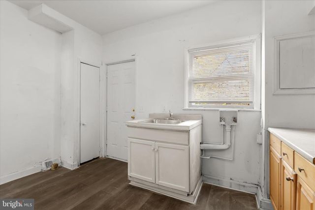 273 MCCURLEY ST, Baltimore, MD 21229