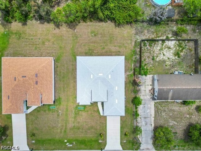 3005 52nd ST W, Lehigh Acres, FL 33971